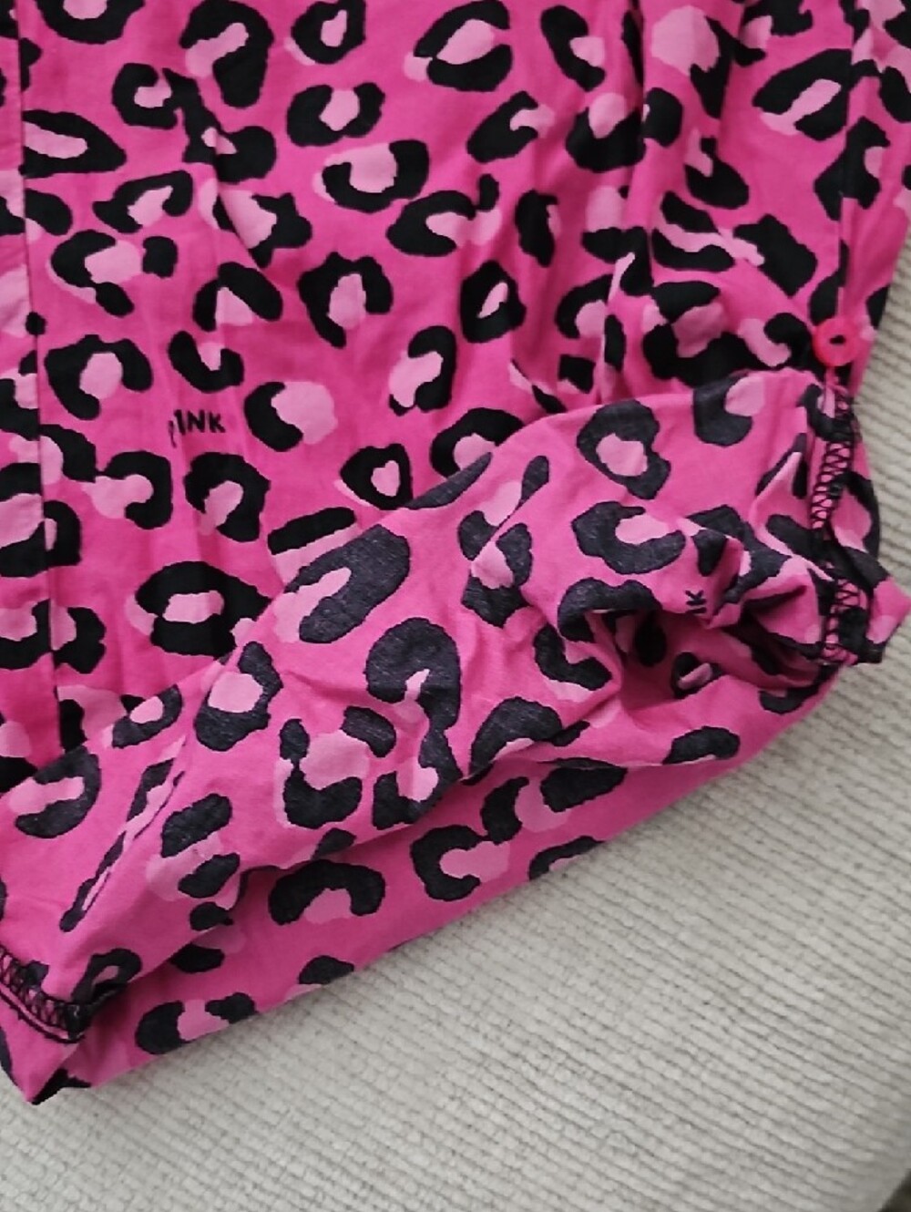 PINK Victoria's Secret Hot Pink & Black Leopard Print Pajama Pants - Picture 4 of 6